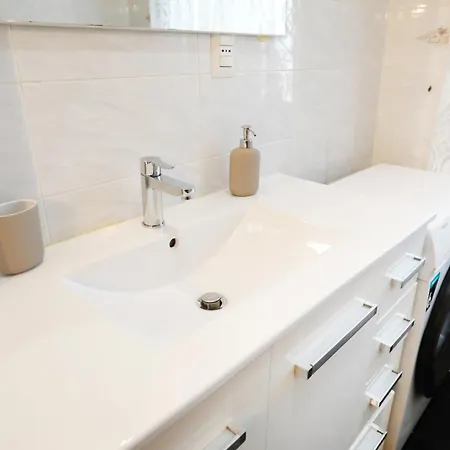 Apartman Unique Torre Gaia